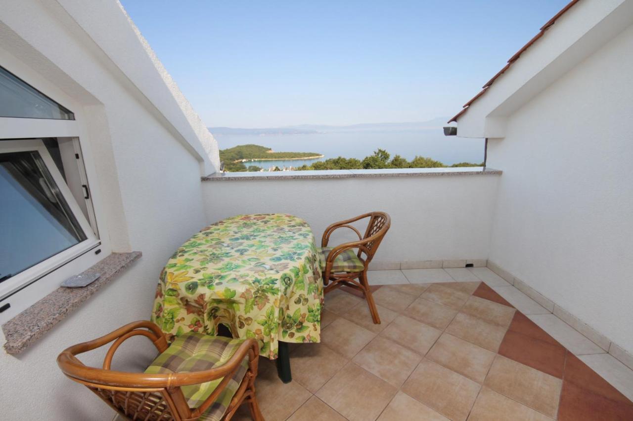 Apartments And Rooms With Parking Space Njivice, Krk - 5458 Экстерьер фото