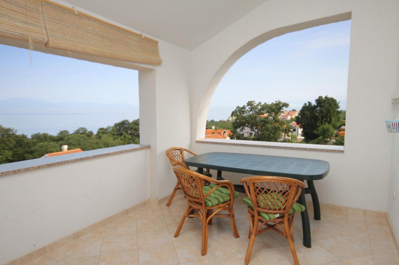 Apartments And Rooms With Parking Space Njivice, Krk - 5458 Экстерьер фото
